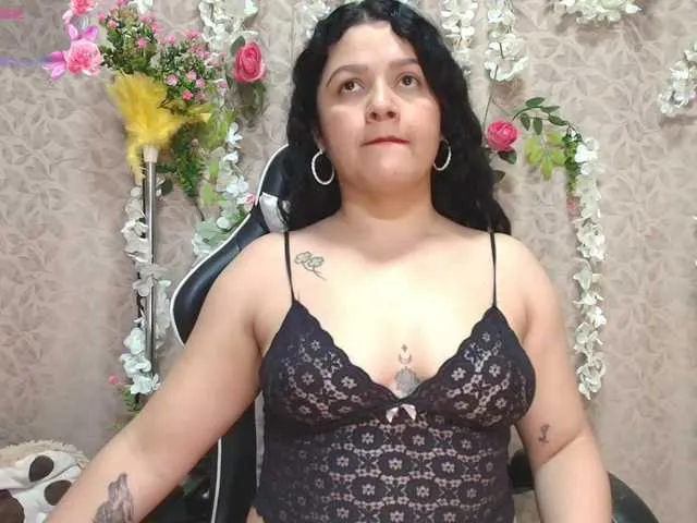 Live sex webcam photo for Nataliasmitt #293389569
