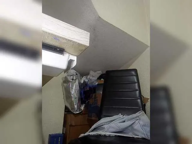 Live sex webcam photo for Nataliathomsonn #290733809