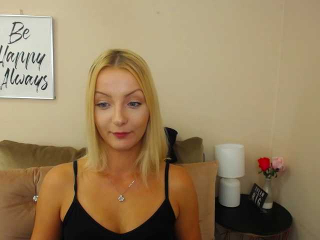 Live sex webcam photo for NatalieKiss #274636963