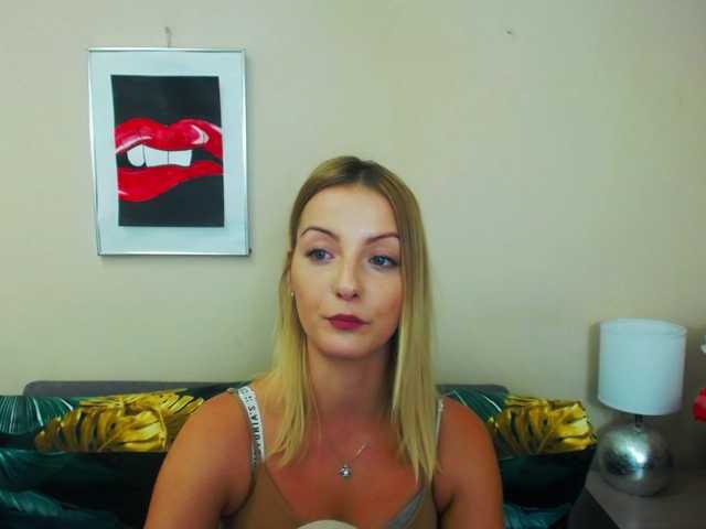 Live sex webcam photo for NatalieKiss #276843104