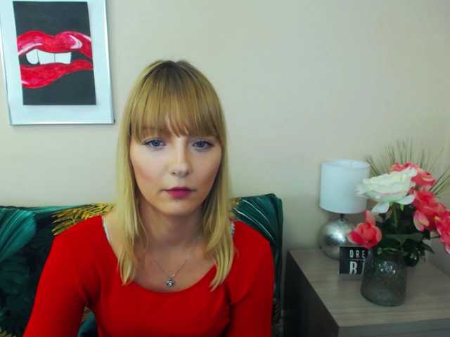 Live sex webcam photo for NatalieKiss #277399884