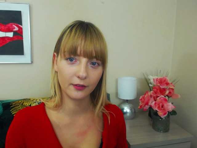 Live sex webcam photo for NatalieKiss #277522330
