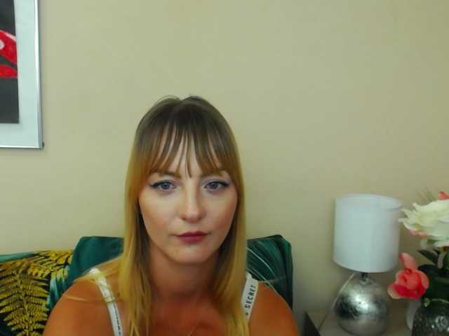 Live sex webcam photo for NatalieKiss #278246141