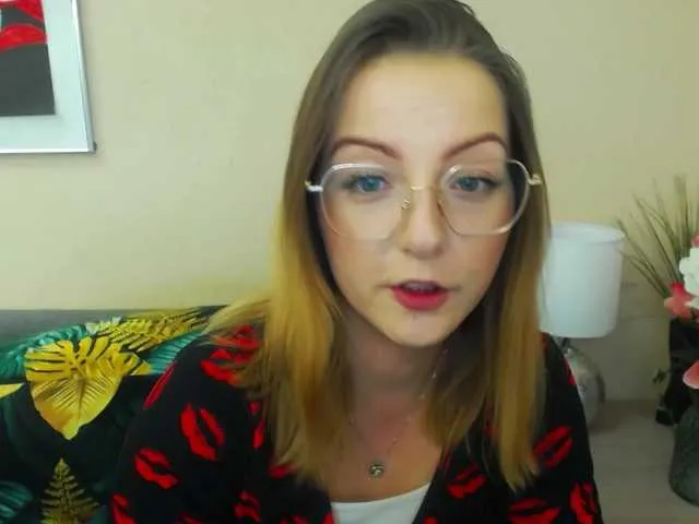Live sex webcam photo for NatalieKiss #290866543
