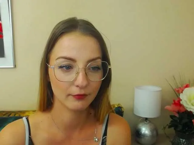 Live sex webcam photo for NatalieKiss #291014486