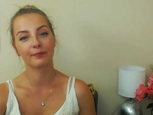 Live sex webcam photo for NatalieKiss #291391284