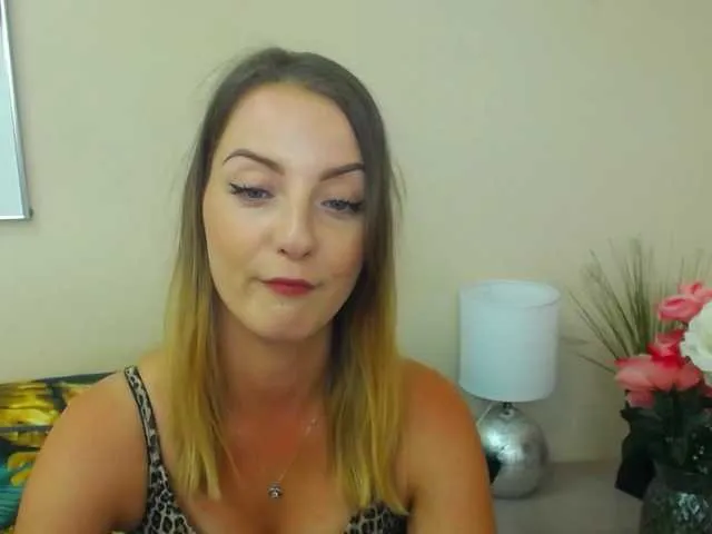 Live sex webcam photo for NatalieKiss #291424493