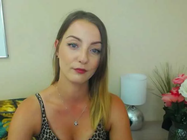 Live sex webcam photo for NatalieKiss #291429855