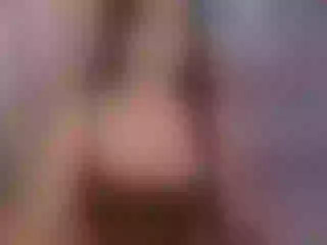 Live sex webcam photo for NatalieLewis #292076108
