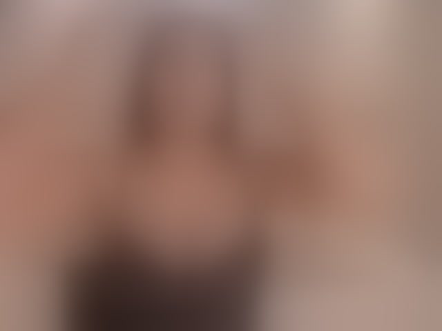 Live sex webcam photo for NatalieLewis #292494257