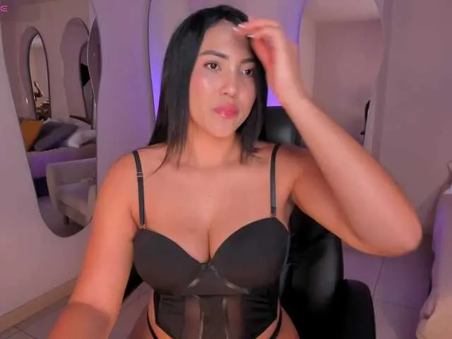 Live sex webcam photo for NatalieLewis #292982697