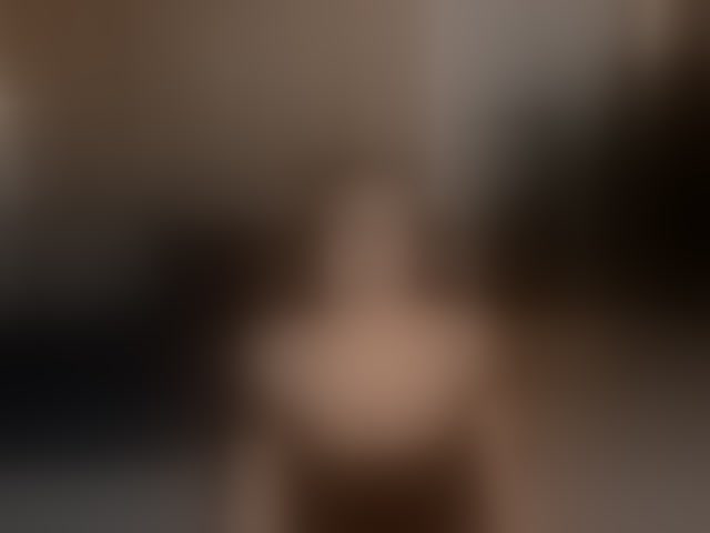 Live sex webcam photo for NatalieLewis #294247629