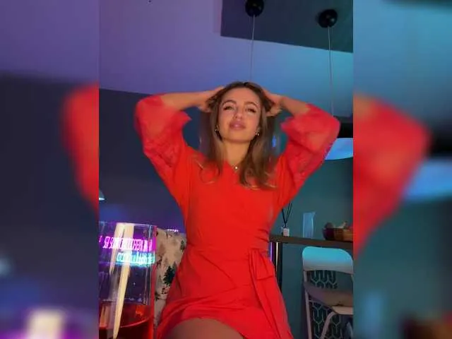 Live sex webcam photo for Nataliecroys #290358133