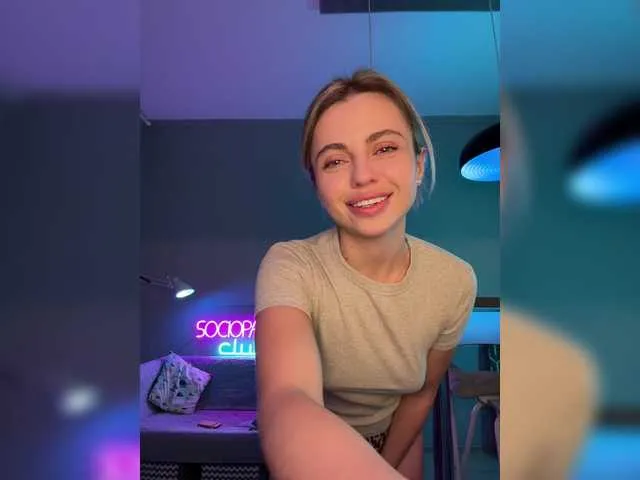 Live sex webcam photo for Nataliecroys #290923609
