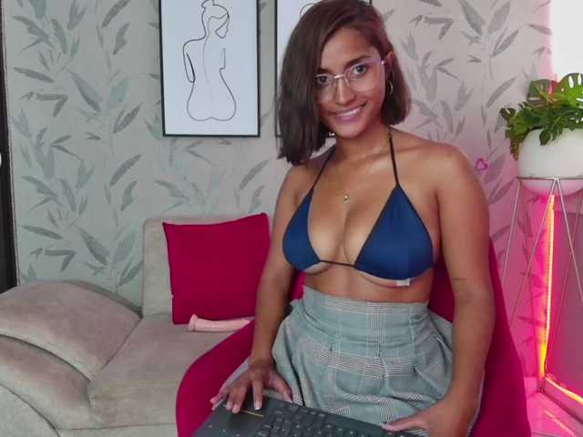 Live sex webcam photo for Nataliexlatin #274668079