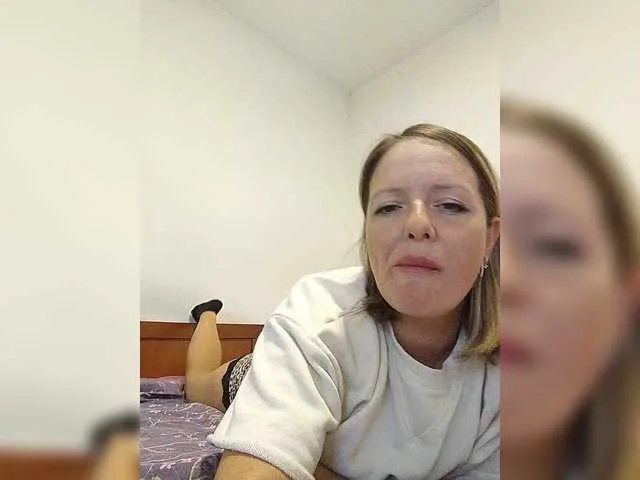 Live sex webcam photo for Natalii87 #291797806