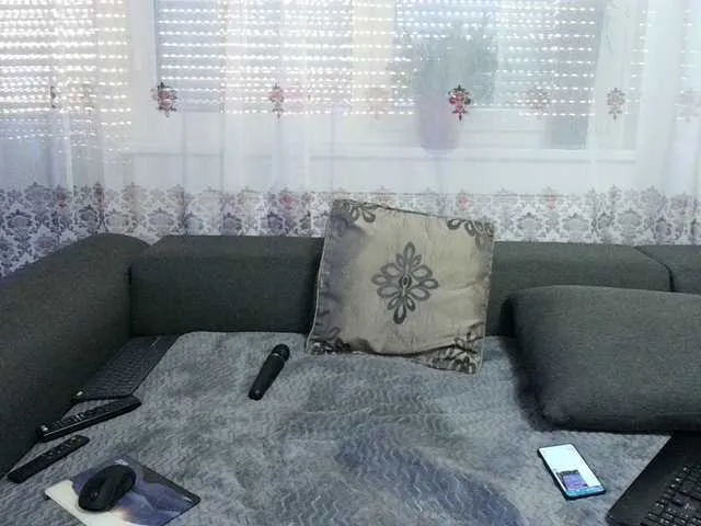 Live sex webcam photo for Natalli888 #273486307