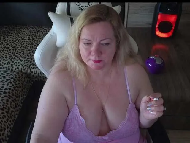 Live sex webcam photo for Natalli888 #293230571