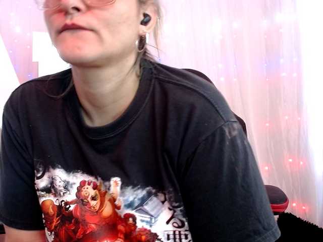 Live sex webcam photo for Natalliecolliz #290309577