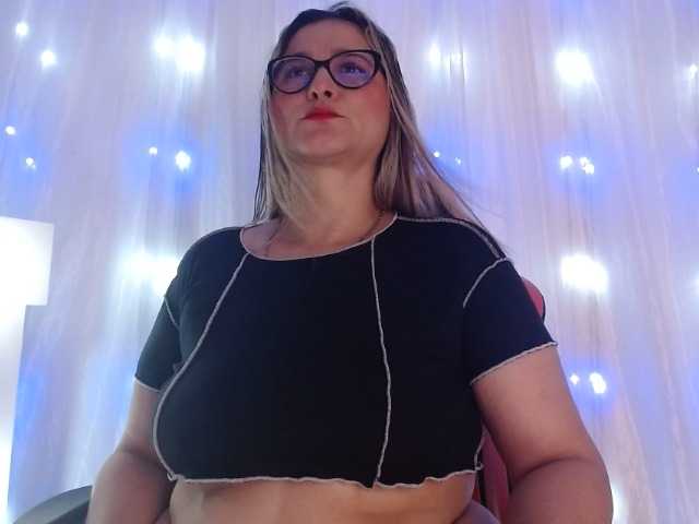 Live sex webcam photo for Natalliecolliz #290888296