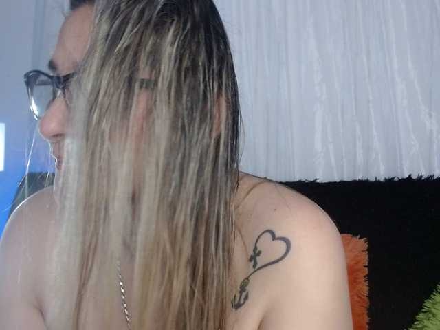 Live sex webcam photo for Natalliecolliz #290958204