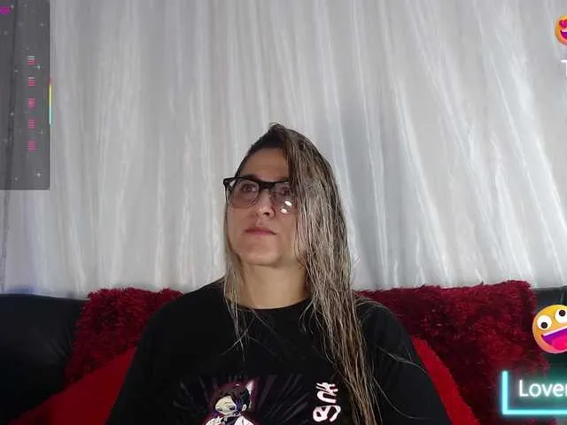 Live sex webcam photo for Natalliecolliz #291345875