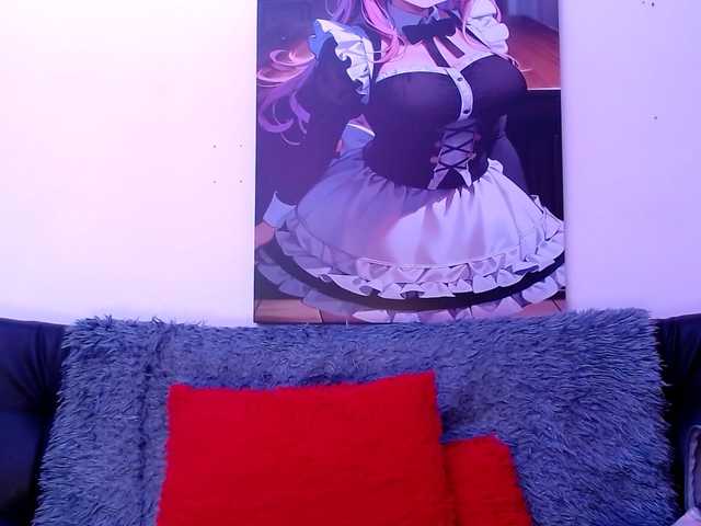 Live sex webcam photo for Natalliecolliz #292085074