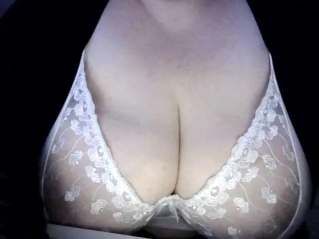 Live sex webcam photo for Natalya81 #290332927