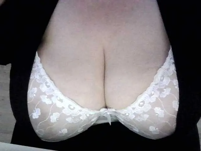 Live sex webcam photo for Natalya81 #290420776