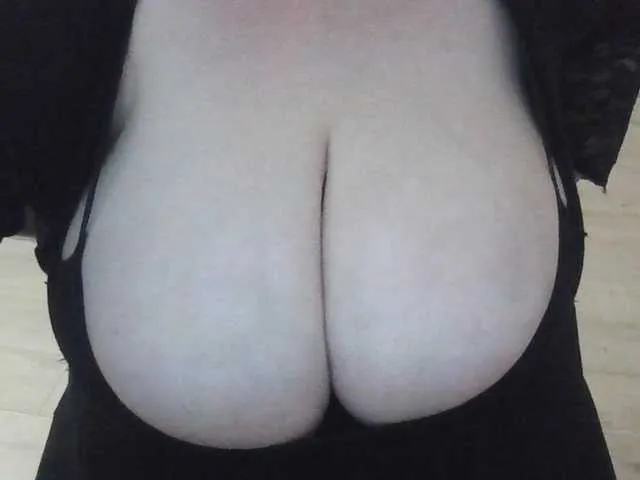 Live sex webcam photo for Natalya81 #291140791