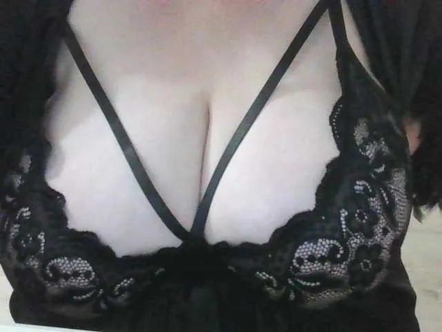 Live sex webcam photo for Natalya81 #291544212
