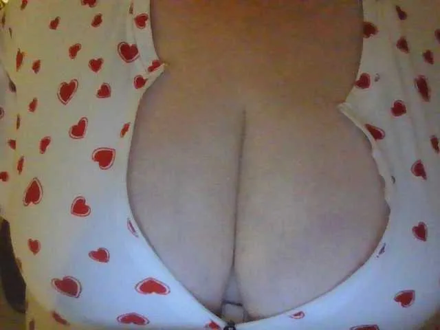 Live sex webcam photo for Natalya81 #294145114