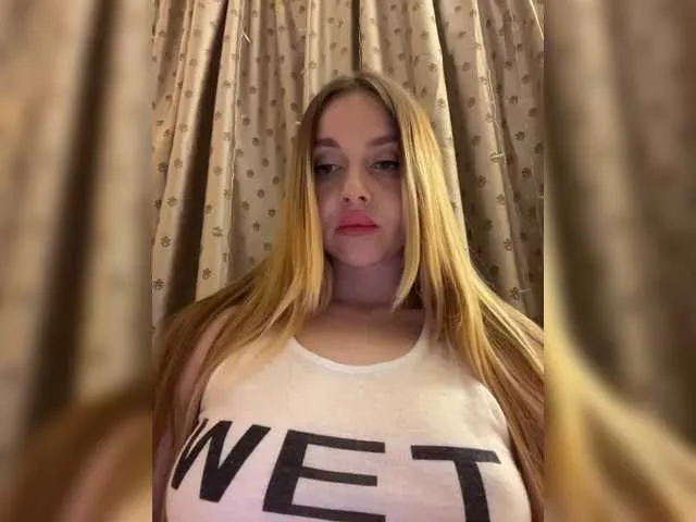 Live sex webcam photo for Natalymoodhot #290830193