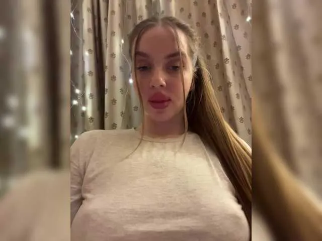 Live sex webcam photo for Natalymoodhot #293651014