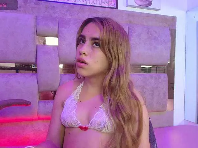 Live sex webcam photo for Natasha-Adams #292642643