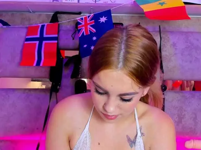 Live sex webcam photo for Natasha-Adams #293874160