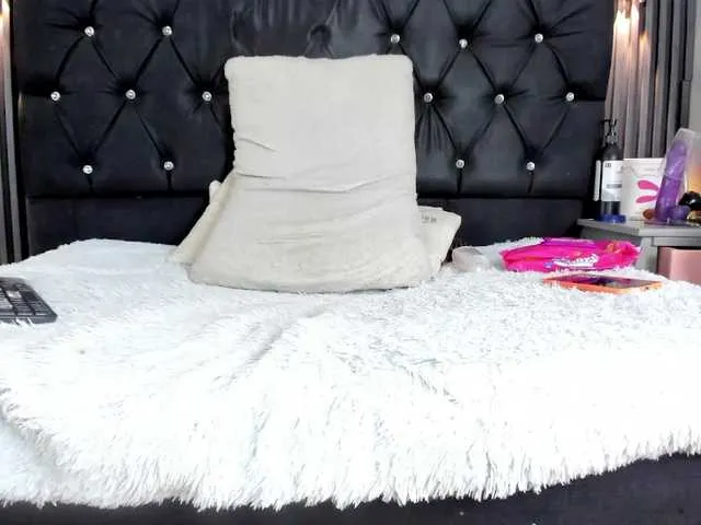 Live sex webcam photo for Natasha-hart #292160128