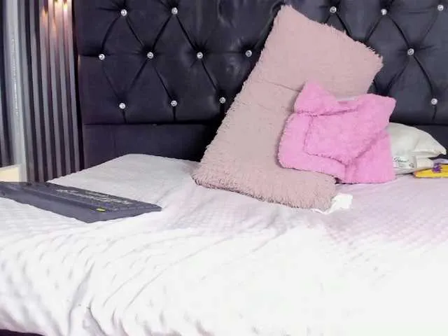 Live sex webcam photo for Natasha-hart #292359777