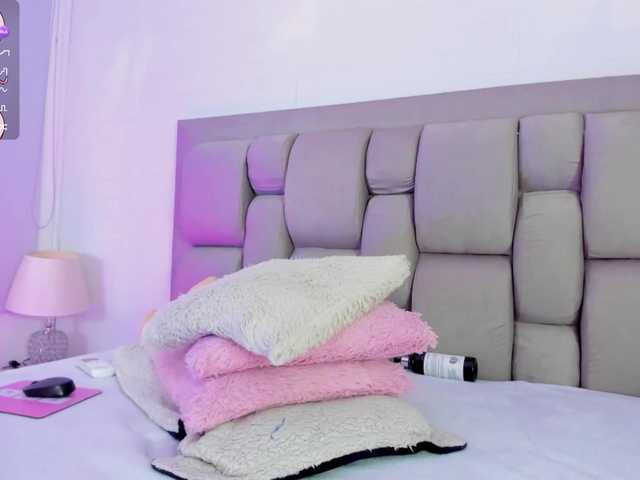 Live sex webcam photo for NatashaEvannss #290700004