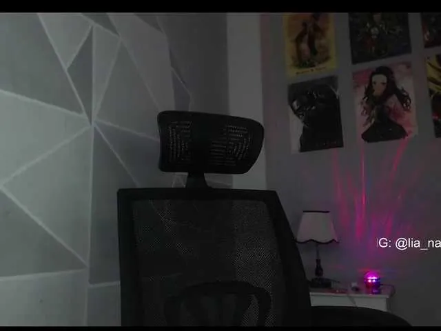 Live sex webcam photo for NatashaTanaka #291380794