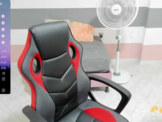 Live sex webcam photo for Natashadeam #276241104