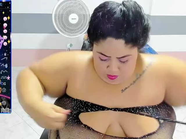 Live sex webcam photo for Natashadeam #276751843