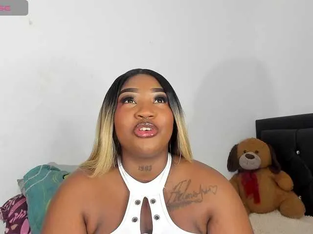 Live sex webcam photo for Natassha-brown #290403955