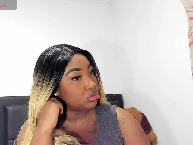 Live sex webcam photo for Natassha-brown #290657939