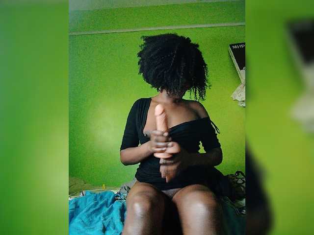 Live sex webcam photo for NatechoRose #272906811