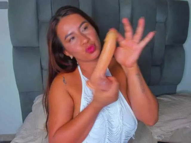 Live sex webcam photo for NathaliaRodri #294034181