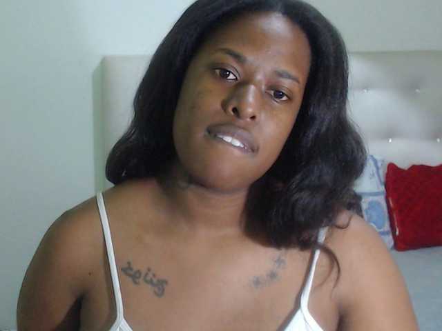 Live sex webcam photo for Nathaly #292133421