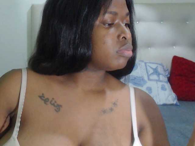 Live sex webcam photo for Nathaly #292391191