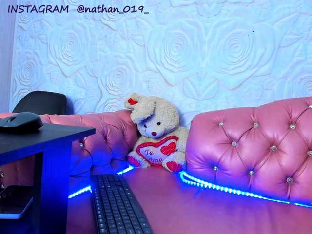 Live sex webcam photo for Nathan0019 #273198431