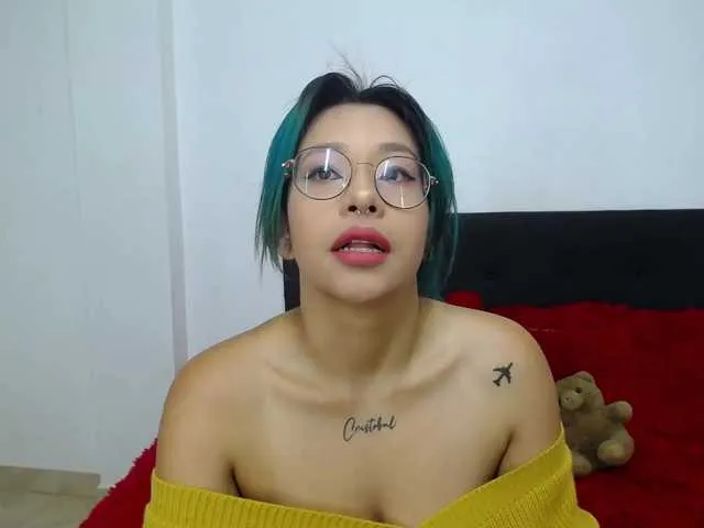 Live sex webcam photo for NatiEscobar #271923545